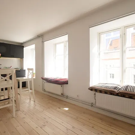 Rent A Place 1 - 4 Feriehus