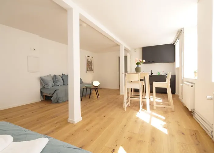 別荘 Rent A Place 1 - 4